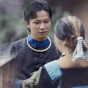 Hlub Tus Muam Lawv Tsim Tsim