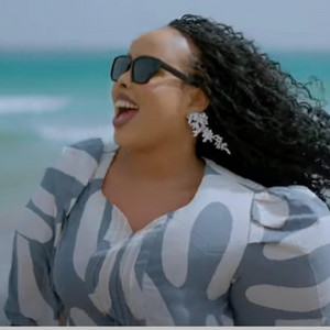 Somali stars - MA DUCAA LAGUU MIISAY