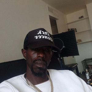 Choc Dubbie - Lady love (feat. Mac Crooked)