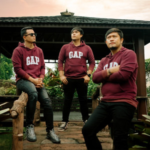 Sabar Do au Ito by The Boy's Trio