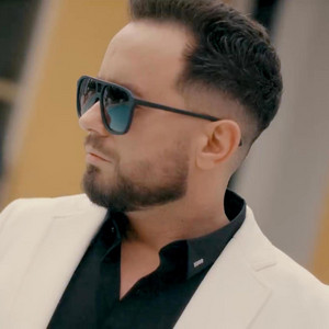 Blondu de la Timisoara - Toata lumea canta versuri despre Lamborghini (feat. Zeko)