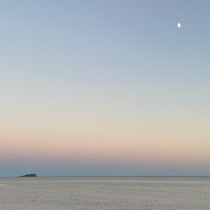 quiet dream by Lumxn