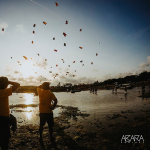 Melayangan (feat. Yudi Darmawan & Eka Wahyudi)