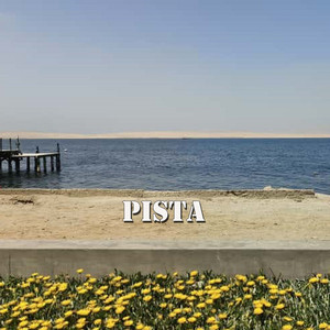 Pista by Naftuhin