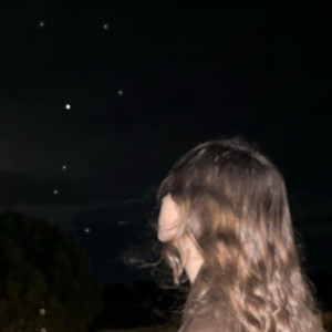 Lunares by N!neteen