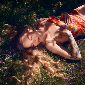 Oxygen by Caroline Phillips