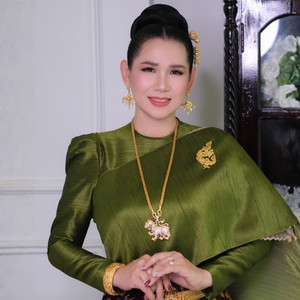 Meng Keopichenda - តម្លៃ​ចាបុី​ និង​ឧបករណ៍​តន្រ្តី​ខ្មែរ
