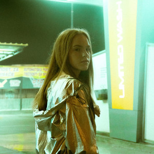 Prazan Grad (feat. Katarina)