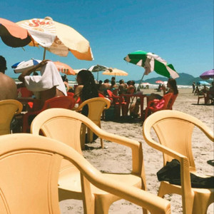 Mentiras de Maio by offdiniz, offphx