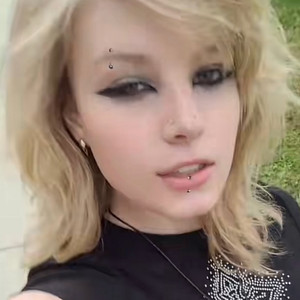 ghostgutzforu - Dont Wanna Leave This Party