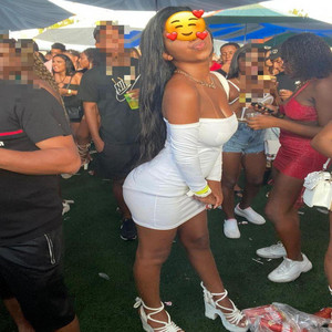 MENOR K - Teu Pescoço Sento Gostoso