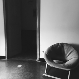Less by Poetics, KJ-52