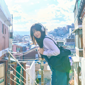 Flying Penguin by 21univ.