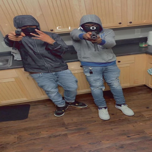 MudBruddas by Rado 3x, Kto La