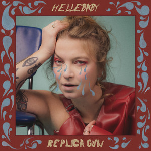 Replica Gun by Hellebaby