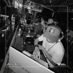 PAPA DISCO ULAR WOLFGANG by Adry WG, WOLFGANG, TONEDAM