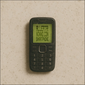 Nonno con Smartphone by ALLERTA!