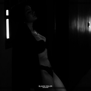 Black Color by Demando
