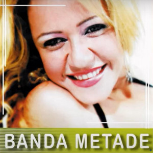 Banda Metade - Baby Doll (Ao Vivo)