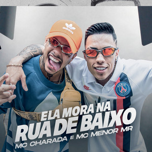 Ela Mora na Rua de Baixo