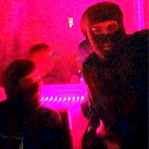 Tsukii Shedo - RUNN!!! (feat. Nickisshleepy)