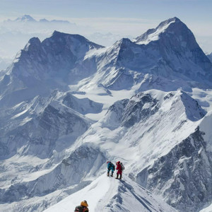 Farouk Kays - Mounting