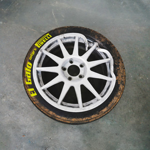 Pirelli by El galo mtgrs