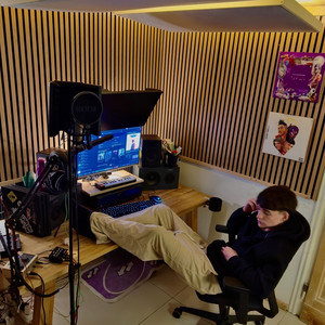 WORKSTATION by Ghesbo