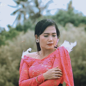 Dedare Lacur by Soul Realhome