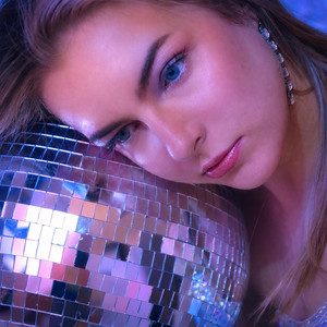shouldigivetheboyanothertry by IDAN