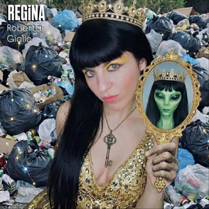 Regina by Roberta Giallo