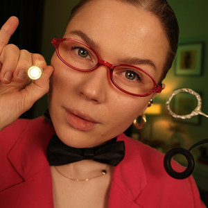 Fast Eye Test & Light Focus by Lizi ASMR