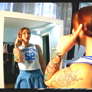 Klaudia DeZoo - Offline