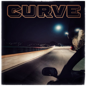 Curve by Bird Svensøn