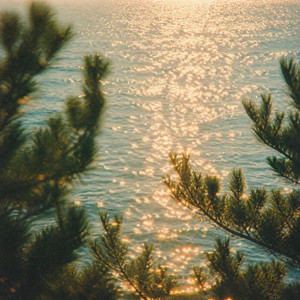 Shimmering Memories by after the sunlight