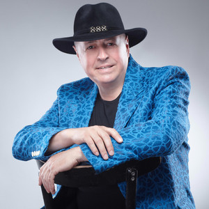 Ion Suruceanu - Sărut Femeie Mâna Ta