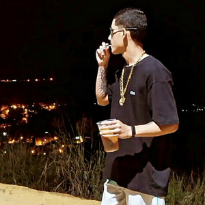 DJ JOGADOR FXP - MTG VAI DESCENDO NO PIKE DO JHOW JHOW