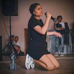 YOUNG AKSS - Kaytlin Filander & Mjoyner - Altyd daar