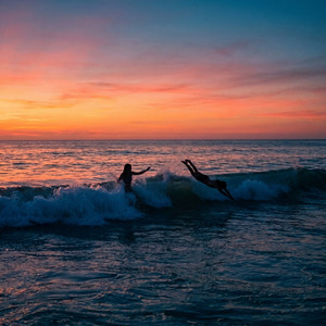 The Beautiful People by rezon