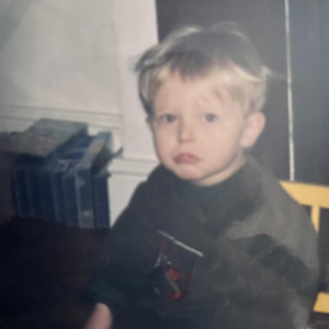 Portada de Everyday Feels the Same