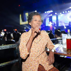 Lorrain - Afterhour + In the End + Never Say Never + Bad Girl