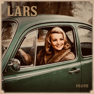 mom by LARS
