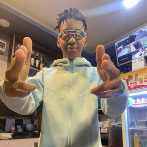 NOVIC KI LAH - MO ENA ZIS 16 ANS (feat. YO ADRII)