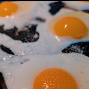 3k3y - Gudetama (Sunny Side Up)