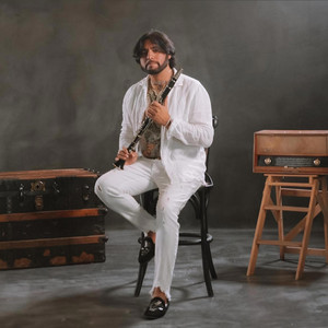 Artur Qerimi - Rinia Nuk Vjen Me (feat. Gezim Shaqja) [Live]