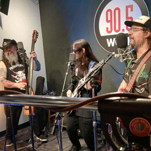 Murder In The Basement - Live At WCBE by Feral Housecats