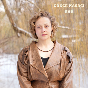 Kar by Gökçe Kasacı