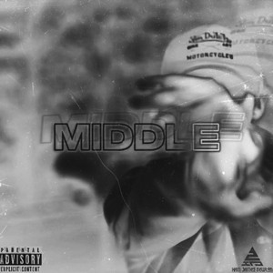 Portada de Middle
