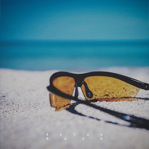 Axiom Gaze by Hans Blu