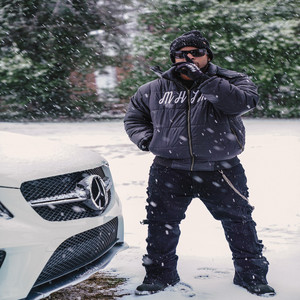 Aint No Stoppin Me by Chictoven